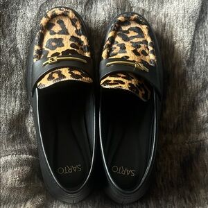 Franco Sarto RILEY BIT Leopard Print loafers EUC